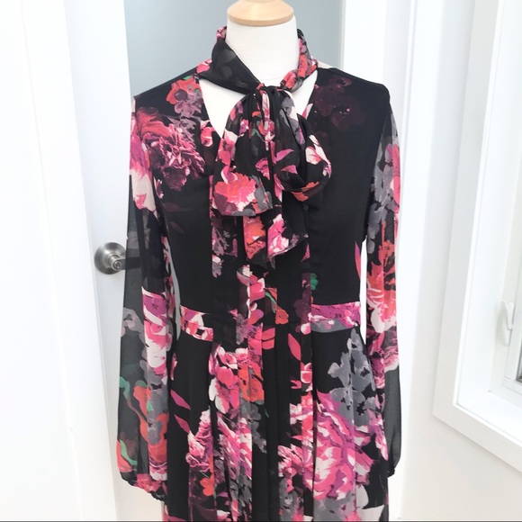 Kirna Zabete collab for Target - Picture 2 of 6